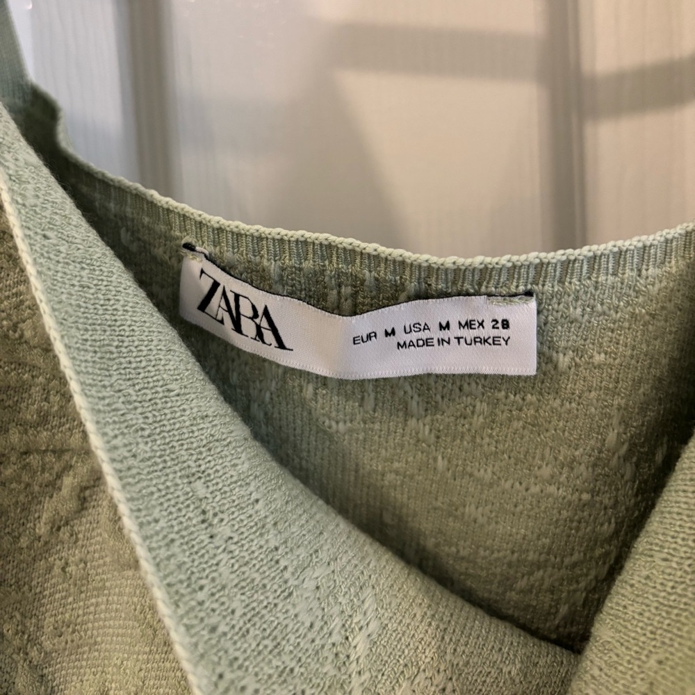ZARA Top - Picture 4 of 4